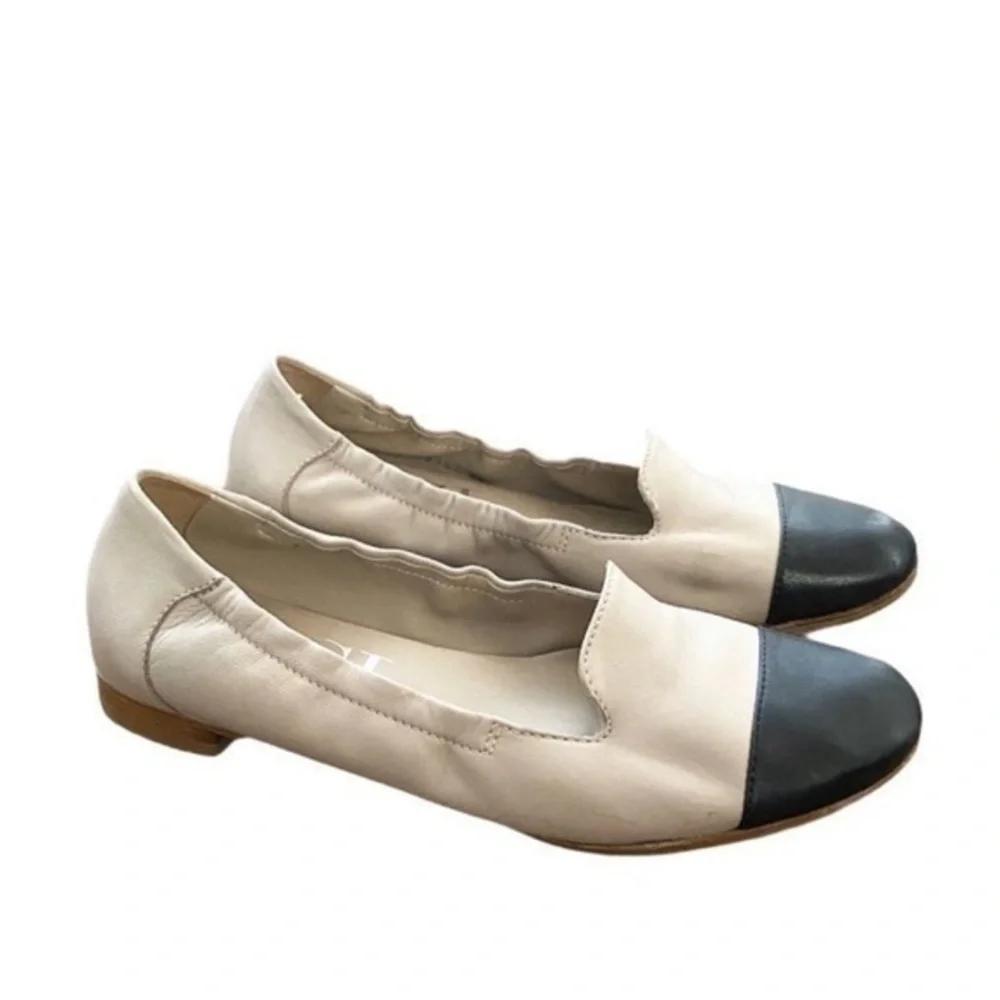AGL Cap Toe Cream Taupe &‎ Black Smoking Flats Slip On Loafers - Picture 2 of 12